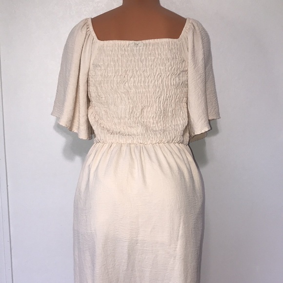 B Collection by Bobeau Mathilde Smocked Dress Cream Size Small - Picture 4 of 8